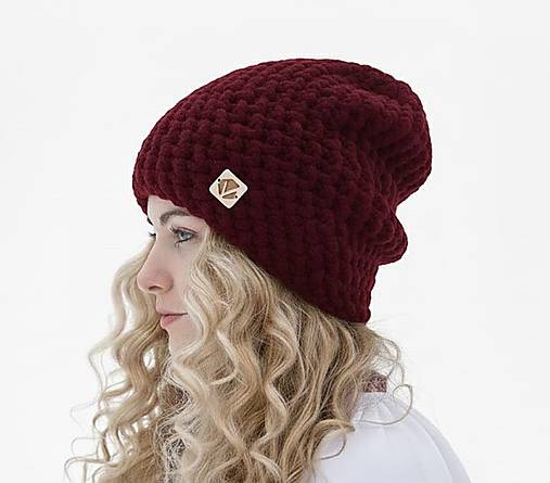 Čiapky, čelenky, klobúky - Čarovná zima - ručne háčkovaná čiapka bez žmolkov (Bordová) - 18058097_