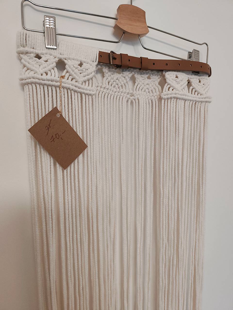 Opasok s makramé sukňou