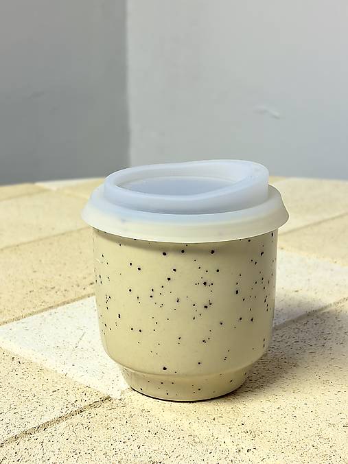Keramický travel cup Poppy (priesvitné viečko)