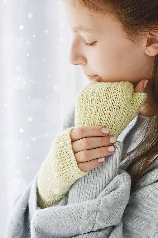 Rukavice - Dámske ručne pletené nátepníčky - pastelové I - 18059826_