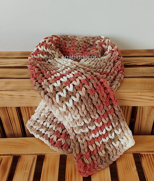 Jemnučký a ľahký detský šálik