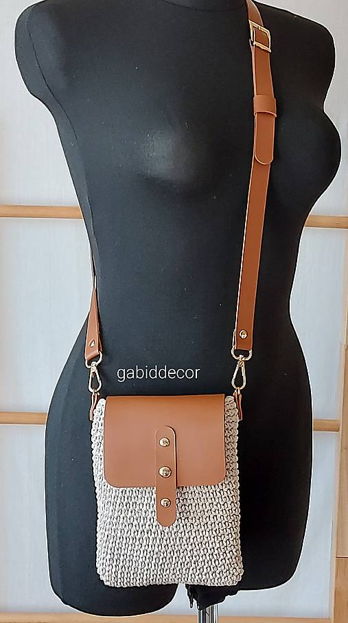 Malá kabelka/taštička z kvalitných bavlnených šnúr