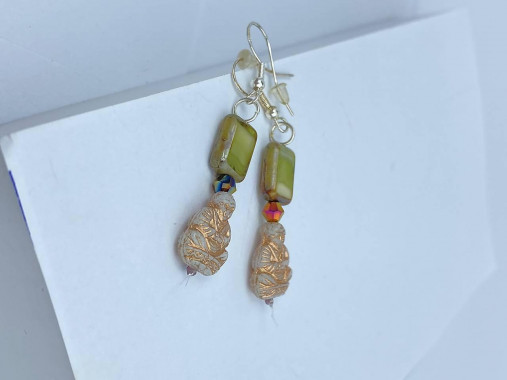 Náušnice visací dlouhé korálkové