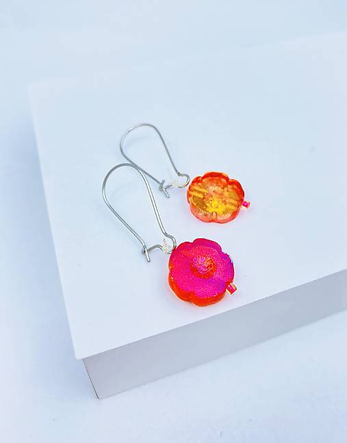 Náušnice visací skleňené kytičky