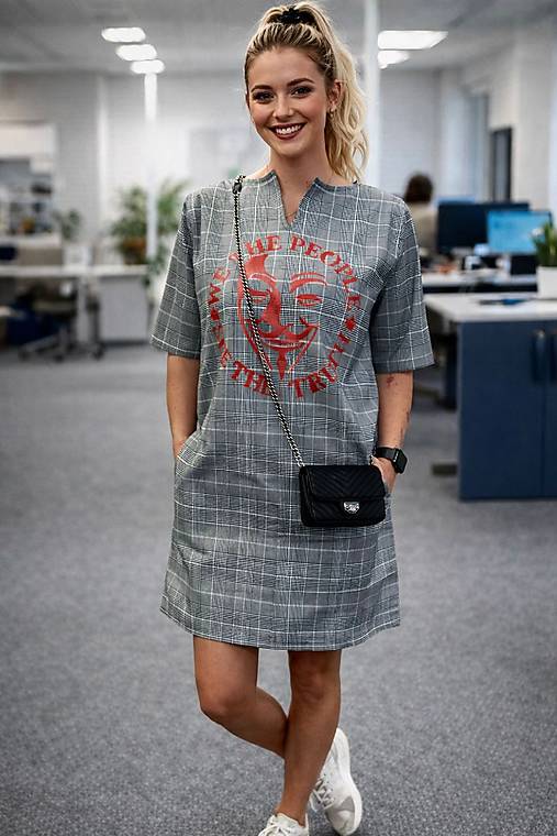 Šaty Sorry I'm late