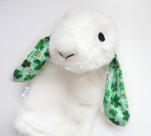 Maňuška zajko huňatý (Biely s ďatelinkovými uškami)