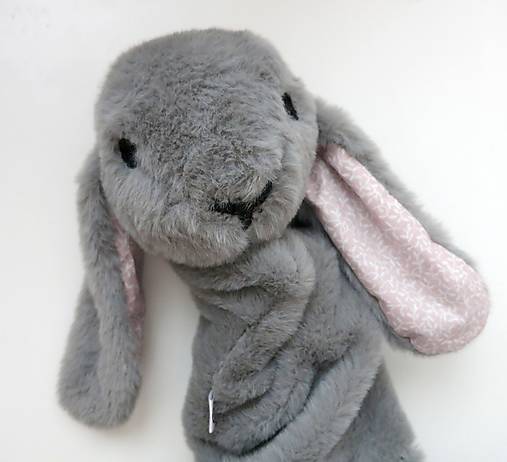 Maňuška zajko huňatý - Sivý s ružovými uškami