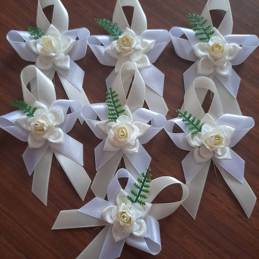 Svadobné pierka - Svadba bielo maslová - 18063667_