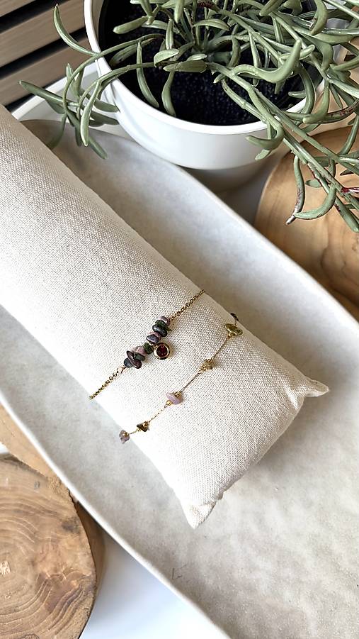 Tenký retiazkový náramok turmalín