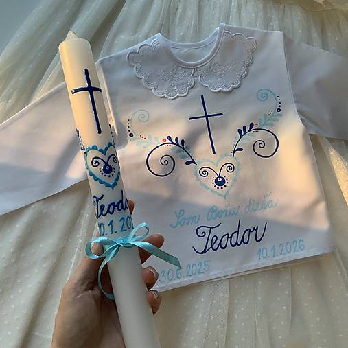 Krstná košieľka a svieca na krst ručne maľovaná ľudovoladená (odtiene modrej)