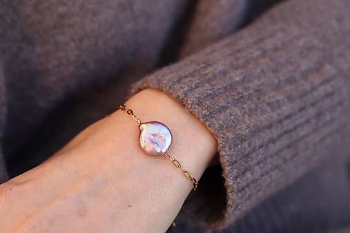 Retiazkový náramok s barokovou perlou