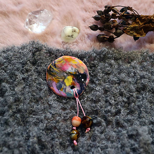 Planety/ modelované brošne