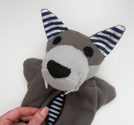 Maňuška vlk zubatý, hladný, s bruškom na zips (tmavomodrá s pásikmi)