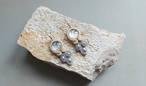 Náušnice - Friderika- Ručne šité šujtášové náušnice - Soutache earrings - 18073931_