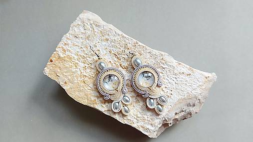 Náušnice - Friderika II - Ručne šité šujtášové náušnice - Soutache earrings - 18073944_
