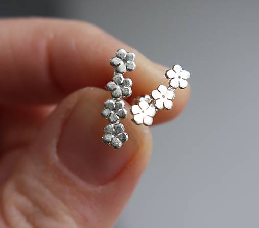 Náušnice - Strieborné náušnice kvetinky 2 - 18072919_