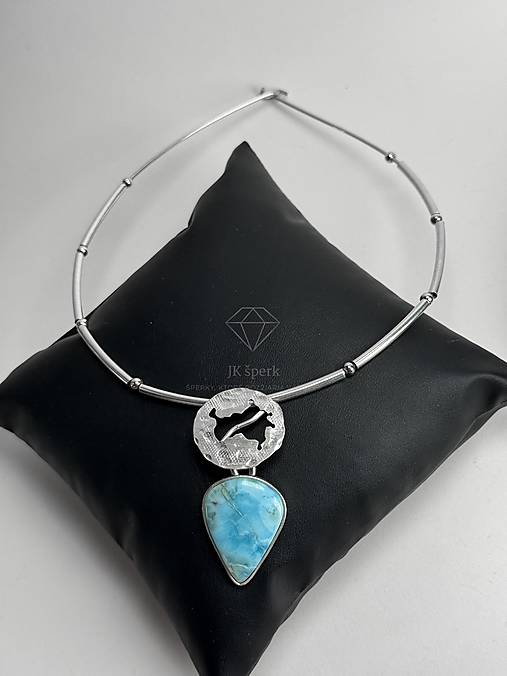 Strieborná 925/1000 obruč s larimarom