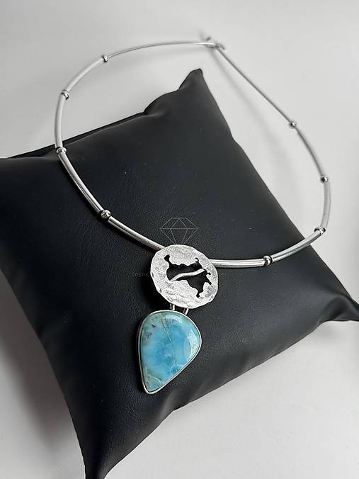 Strieborná 925/1000 obruč s larimarom