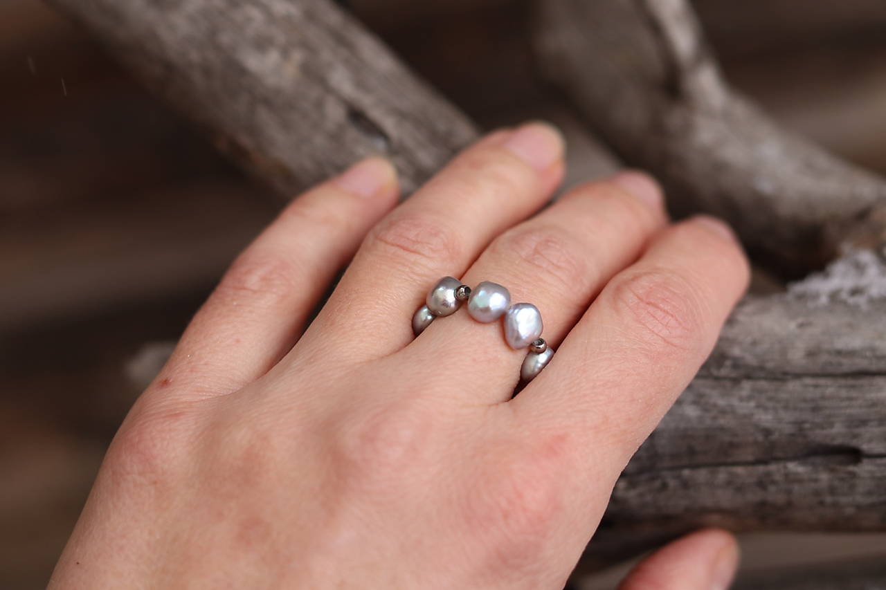 Perlový prsteň - grey
