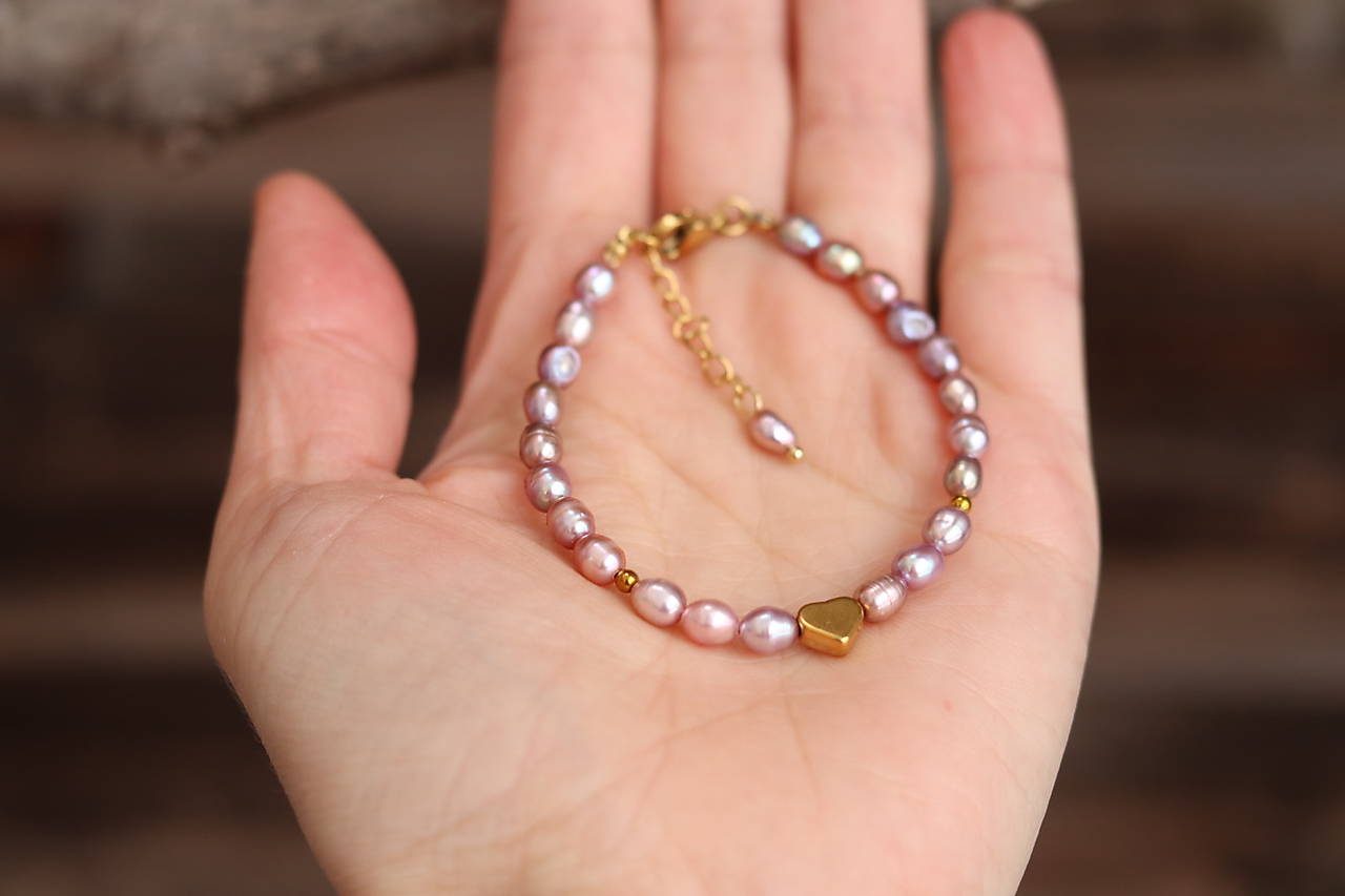 Perlový náramok lila