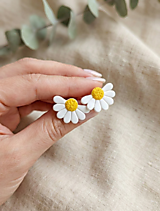 Náušnice - Margarétky stredné-napichovacie náušnice - 18078906_