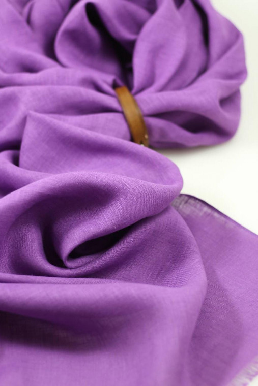 Dámska veľká ľanová šatka vo fialovej farbe – 100 % prírodný ľan, v darčekovej krabičke