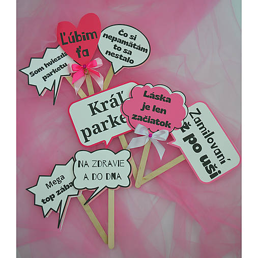 Svadobné rekvizity (Ružová)