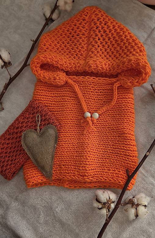 KAPUCKA oranžová kikirík