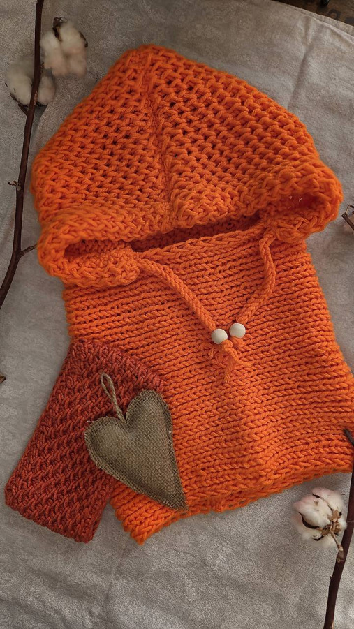 KAPUCKA oranžová kikirík