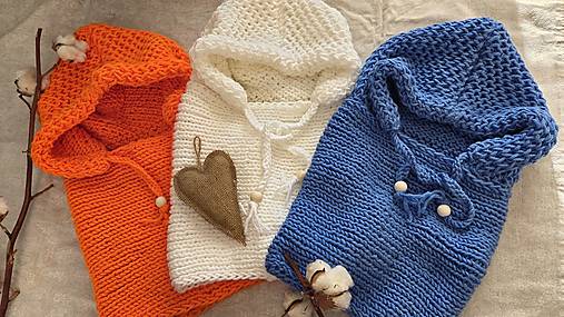 KAPUCKA oranžová kikirík