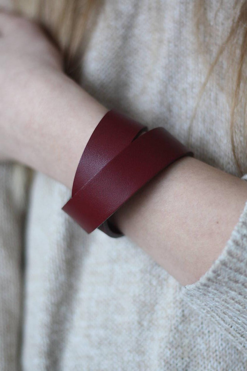 Náramky - Kožený náramok 2cm zavinovací- BORDOVÁ - 18080148_