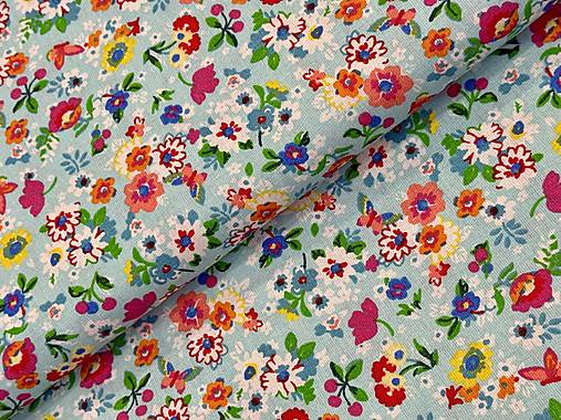 100% BAVLNA / FAREBNÉ KVETINKY