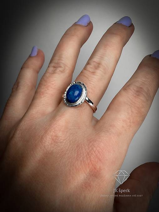 Strieborný 925/1000 prsteň s azuritom