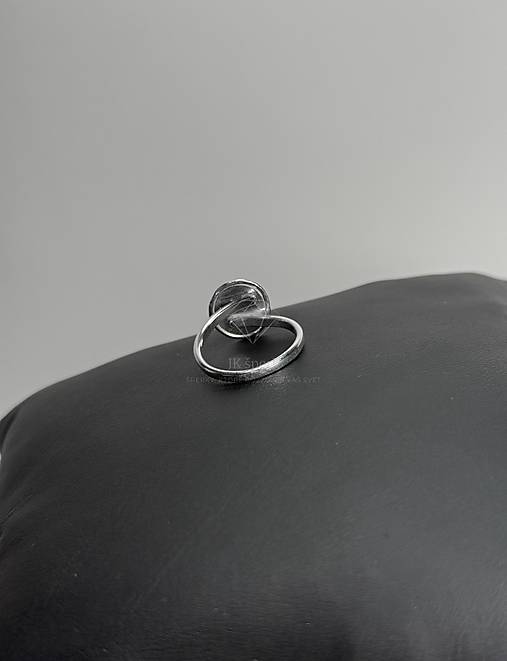 Strieborný 925/1000 prsteň s azuritom