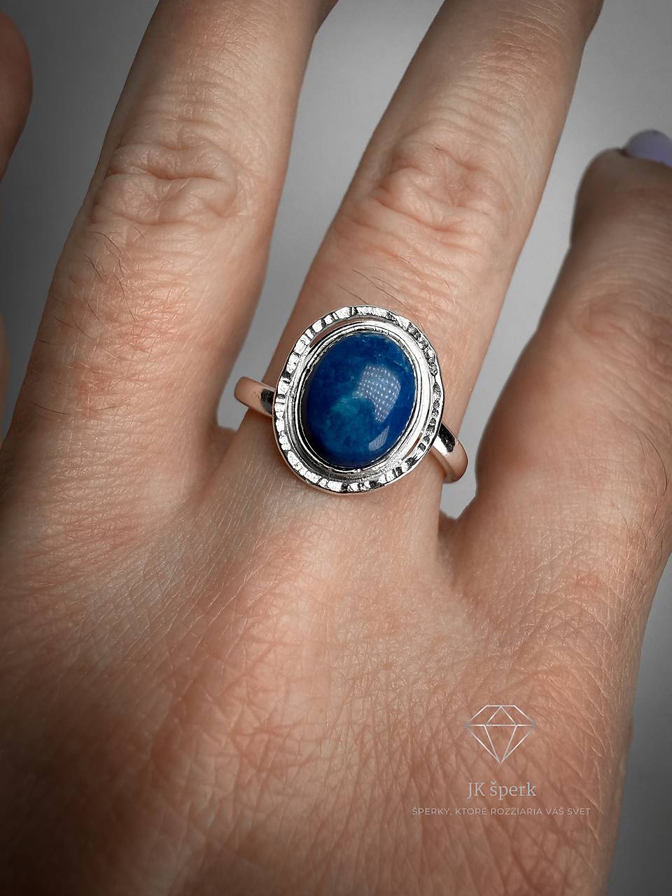Strieborný 925/1000 prsteň s azuritom