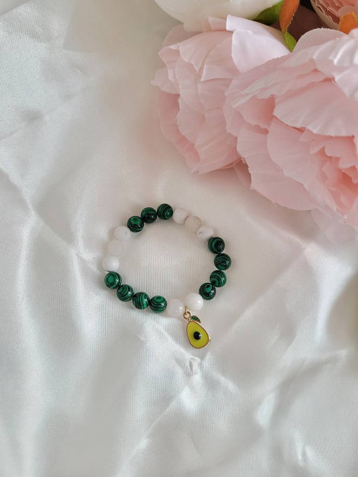 Detské doplnky - Dievčenský minerálny náramok avokádo - 18080777_