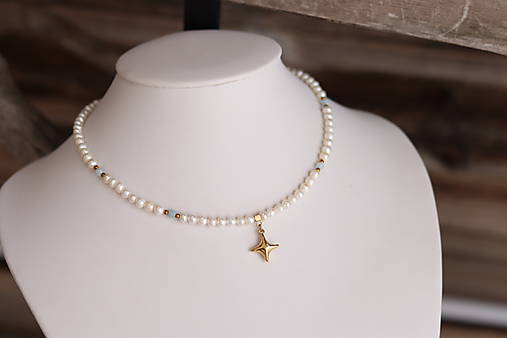 Perlový náhrdelník s akvamarínom