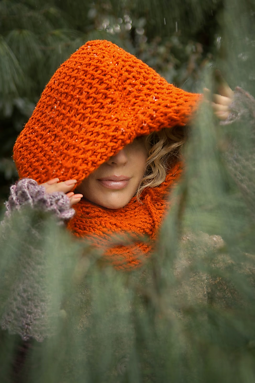 KAPUCKA oranžová kikirík