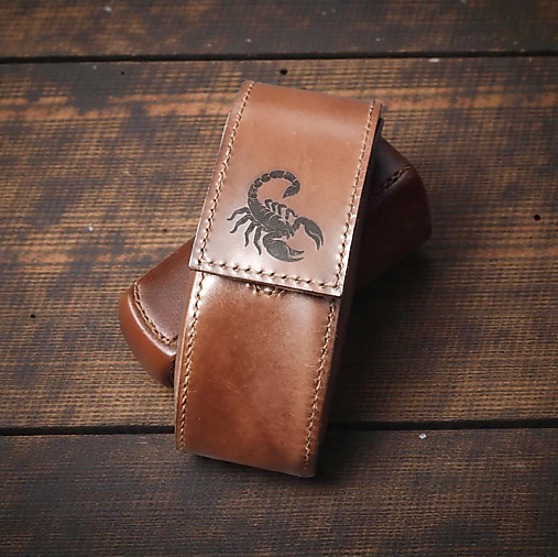 Kožené púzdro na okuliare