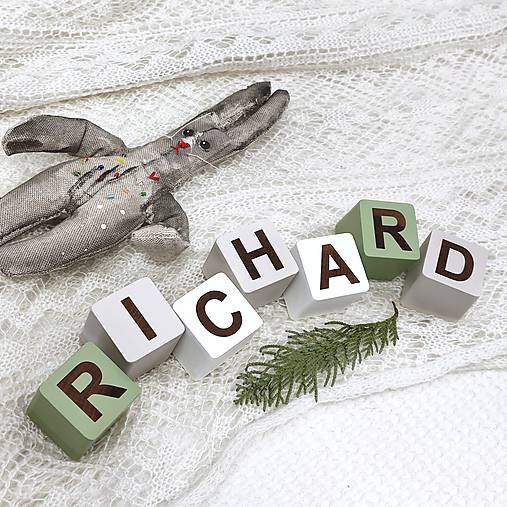 Hračky - Maľované drevené K O C K Y gravírované - 18084871_