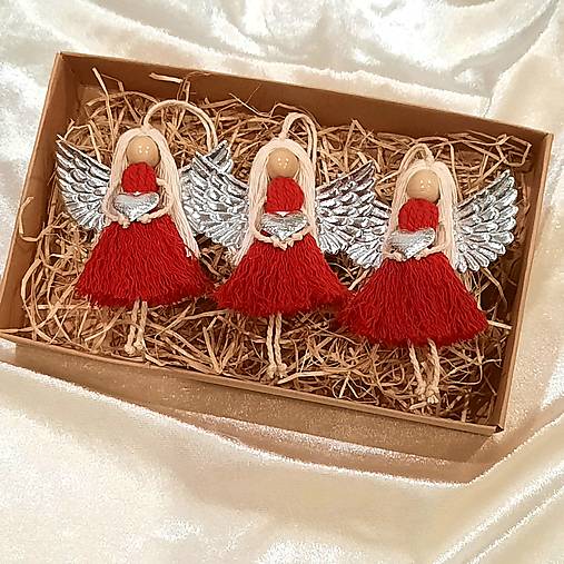Macramé anjeliky v krabičke (červená/strieborná-3ks)