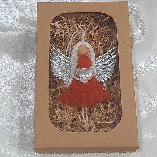 Macramé anjelik  (červená/strieborná)