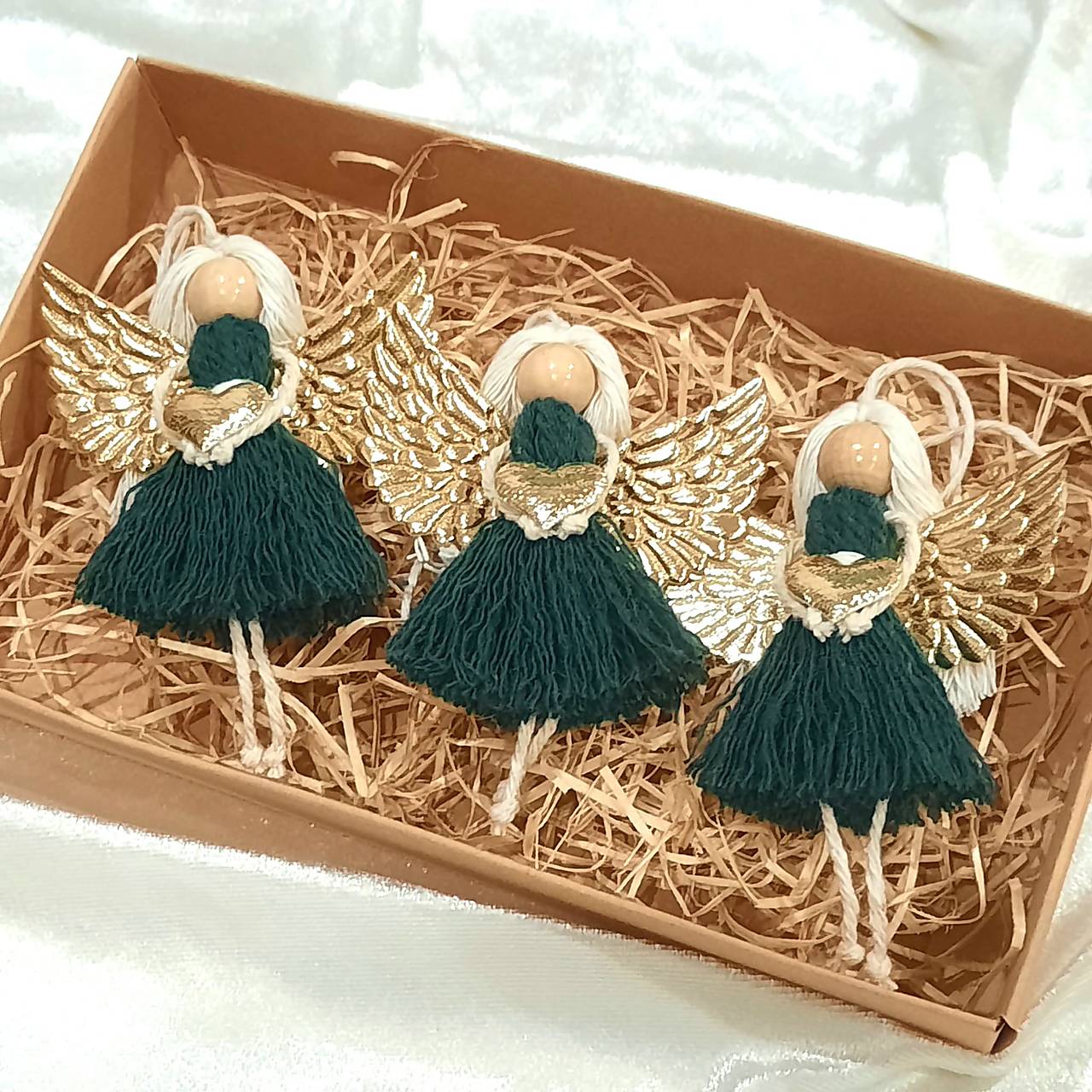 Macramé anjeliky v krabičke (zelená/zlatá-3ks)