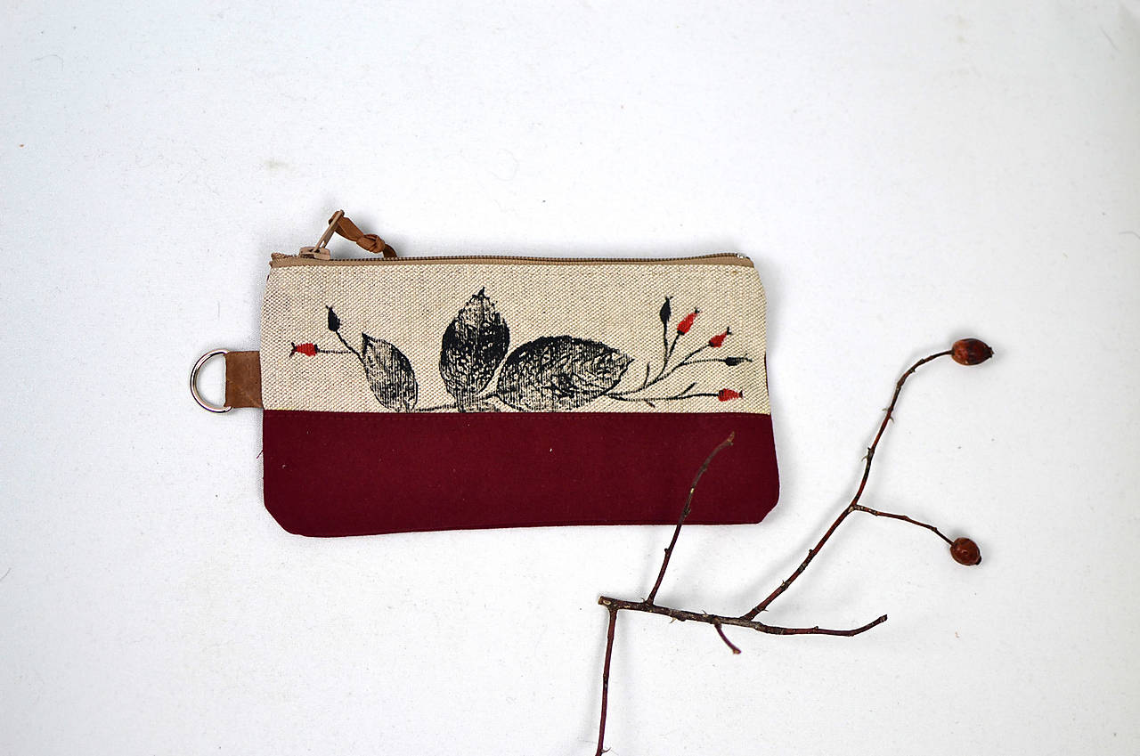 Peračník ŠÍPKY bordo