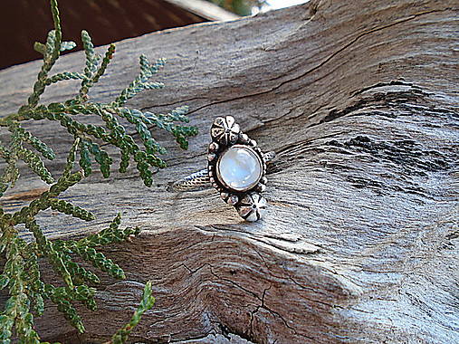 Strieborny prsteň Ag925 Marabella -Mesačný kameň