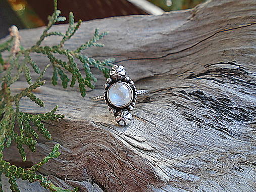 Strieborny prsteň Ag925 Marabella -Mesačný kameň