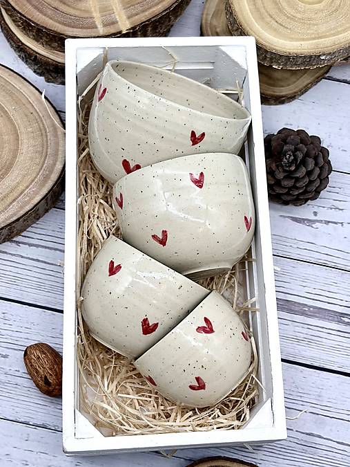 Dotty Love - pohárik latte (280ml, bez uška)