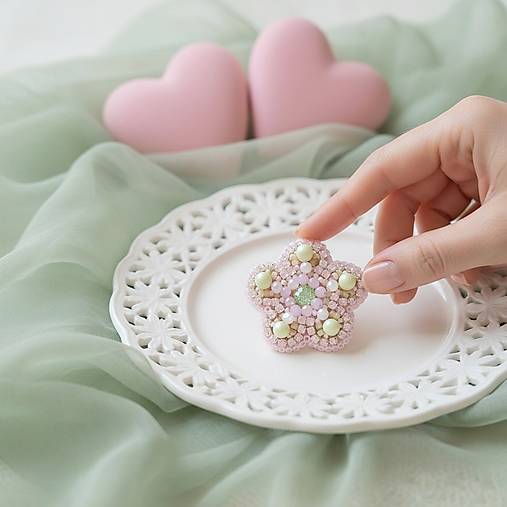 Brošne - Brošňa KVET (ružová-zelená) - 18086265_