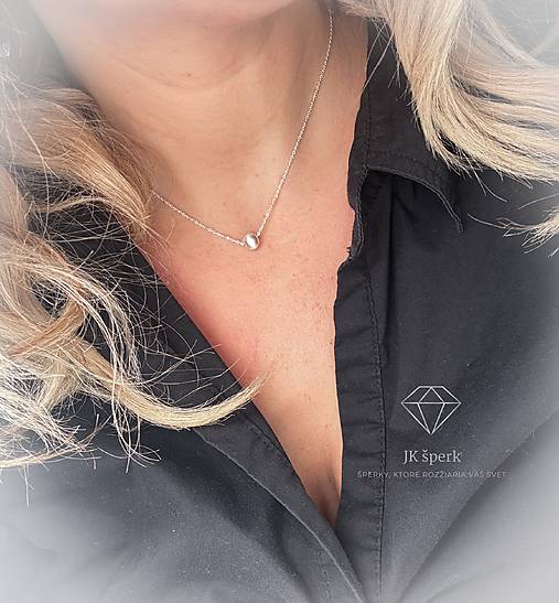 Strieborná 925/1000 gulička na retiazke