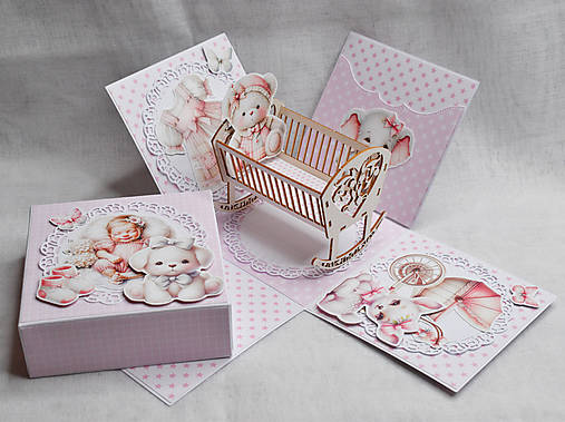 Papiernictvo - Darčeková krabička na peniaze k narodeniu dievčatka - 18086347_